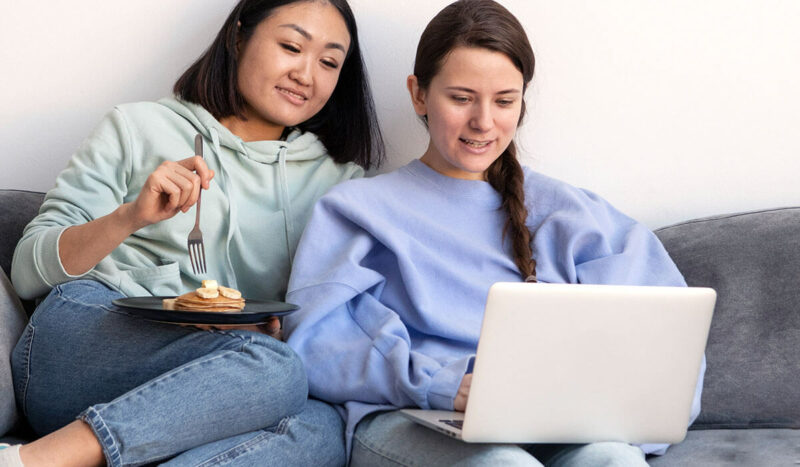 Studentlivet – tryggare och enklare med Freja - Freja